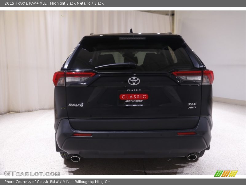 Midnight Black Metallic / Black 2019 Toyota RAV4 XLE