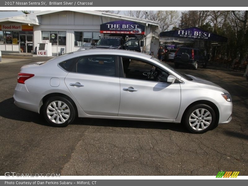 Brilliant Silver / Charcoal 2017 Nissan Sentra SV