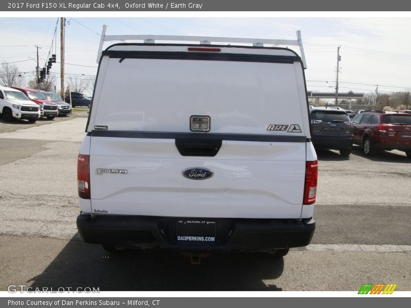 Oxford White / Earth Gray 2017 Ford F150 XL Regular Cab 4x4