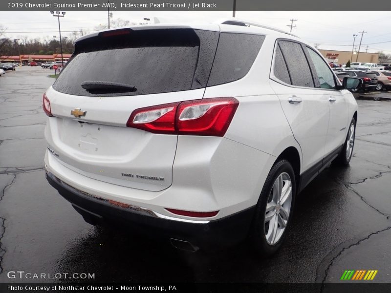 Iridescent Pearl Tricoat / Jet Black 2019 Chevrolet Equinox Premier AWD