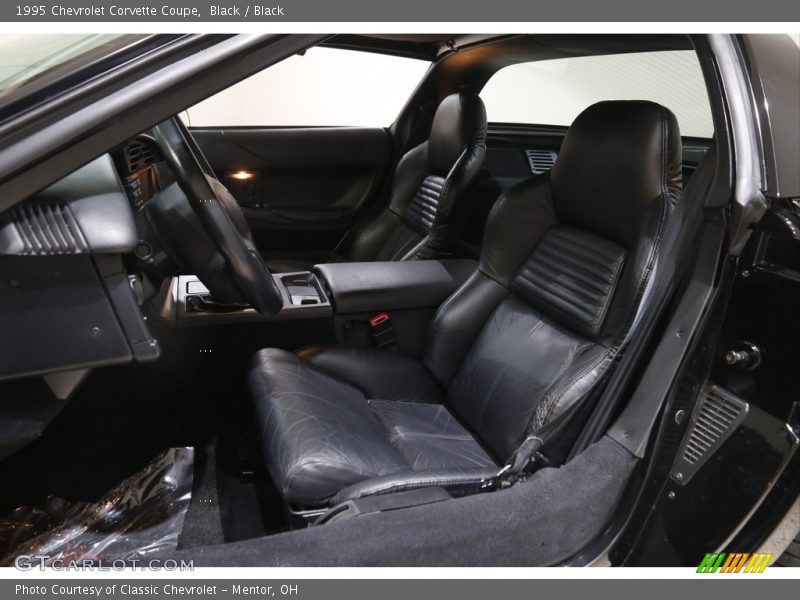 Black / Black 1995 Chevrolet Corvette Coupe