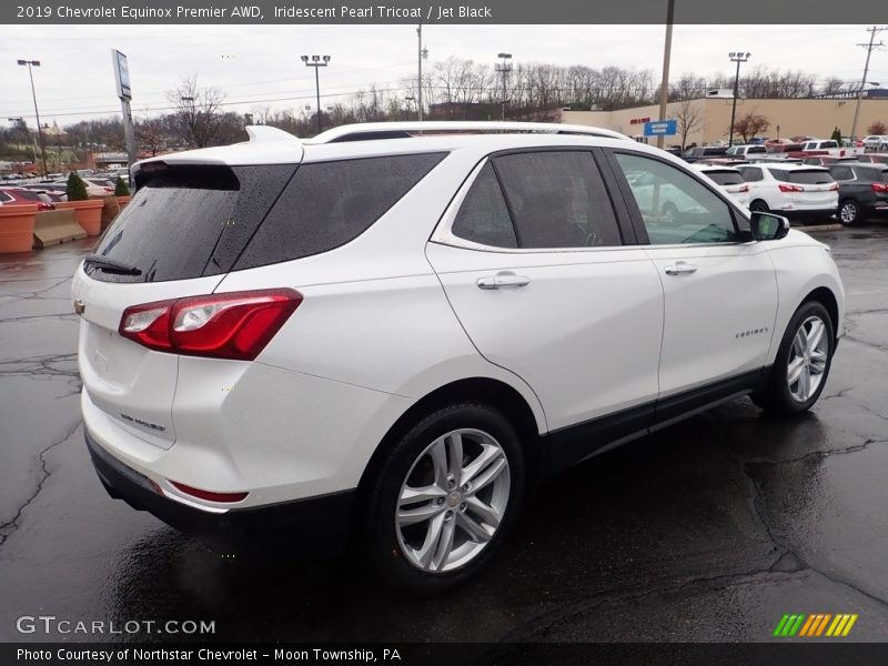 Iridescent Pearl Tricoat / Jet Black 2019 Chevrolet Equinox Premier AWD