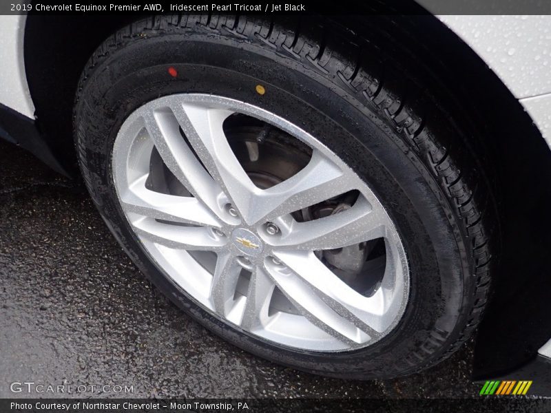 Iridescent Pearl Tricoat / Jet Black 2019 Chevrolet Equinox Premier AWD
