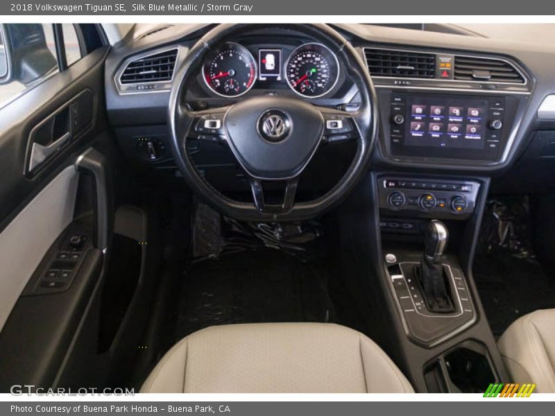 Silk Blue Metallic / Storm Gray 2018 Volkswagen Tiguan SE