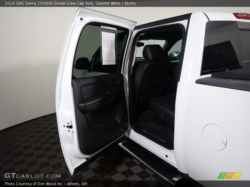 Summit White / Ebony 2014 GMC Sierra 2500HD Denali Crew Cab 4x4
