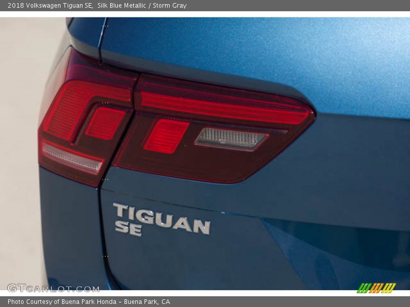  2018 Tiguan SE Logo