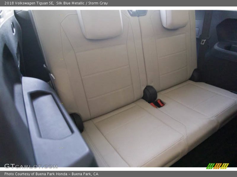Silk Blue Metallic / Storm Gray 2018 Volkswagen Tiguan SE