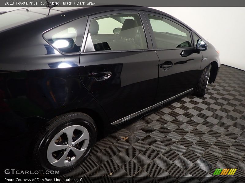 Black / Dark Gray 2013 Toyota Prius Four Hybrid