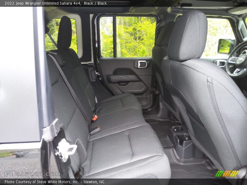 Black / Black 2022 Jeep Wrangler Unlimited Sahara 4x4
