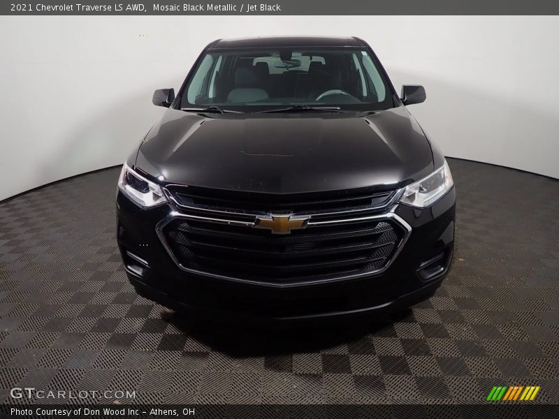 Mosaic Black Metallic / Jet Black 2021 Chevrolet Traverse LS AWD