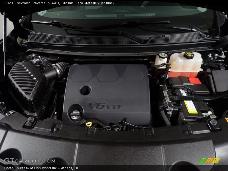 Mosaic Black Metallic / Jet Black 2021 Chevrolet Traverse LS AWD