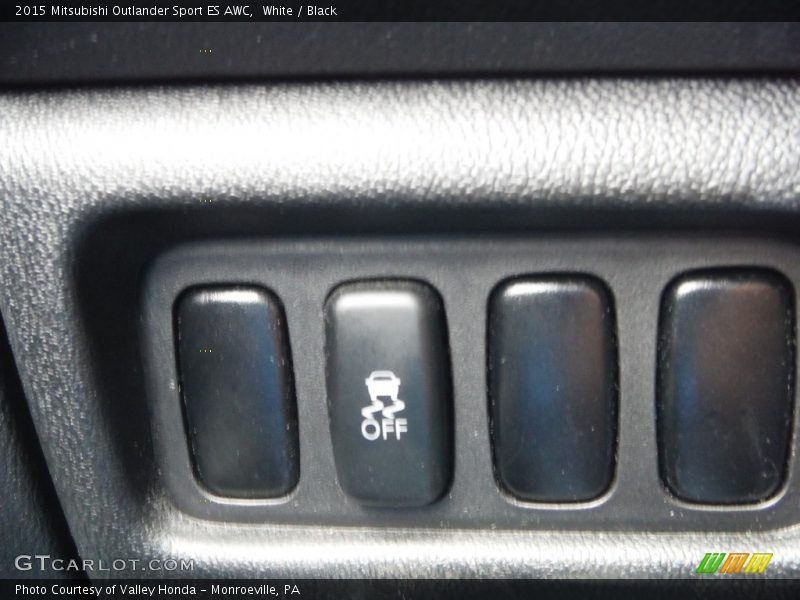 White / Black 2015 Mitsubishi Outlander Sport ES AWC