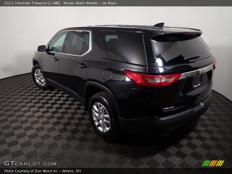 Mosaic Black Metallic / Jet Black 2021 Chevrolet Traverse LS AWD