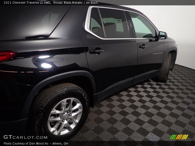 Mosaic Black Metallic / Jet Black 2021 Chevrolet Traverse LS AWD