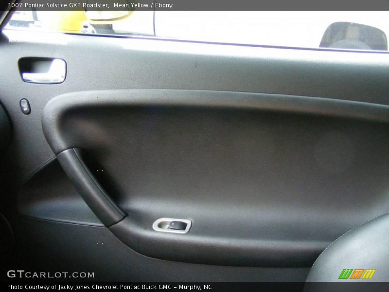 Mean Yellow / Ebony 2007 Pontiac Solstice GXP Roadster
