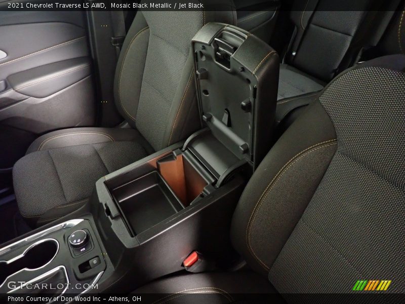 Mosaic Black Metallic / Jet Black 2021 Chevrolet Traverse LS AWD