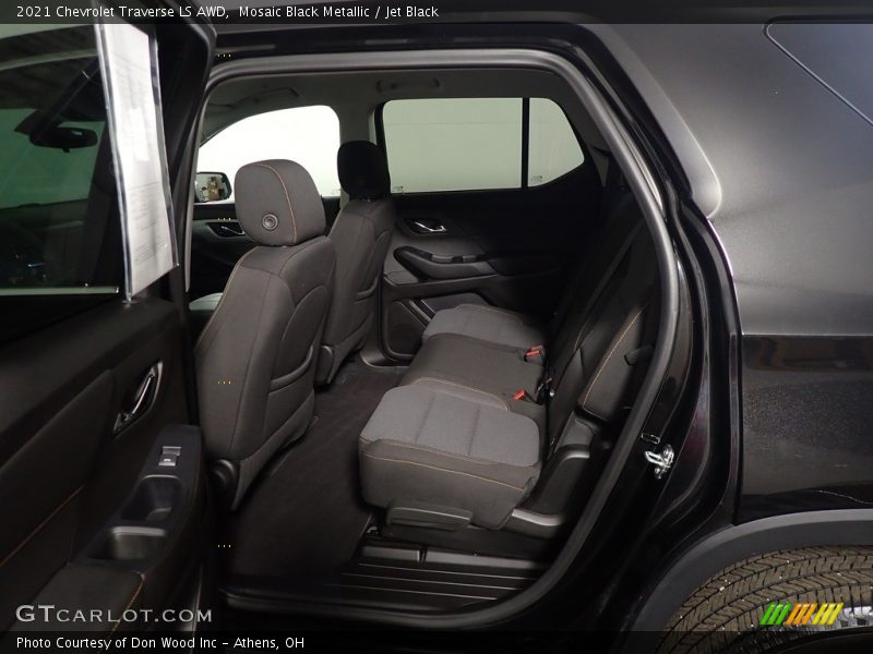 Mosaic Black Metallic / Jet Black 2021 Chevrolet Traverse LS AWD