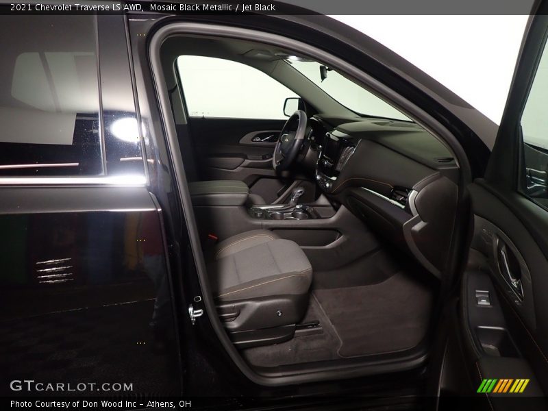 Mosaic Black Metallic / Jet Black 2021 Chevrolet Traverse LS AWD