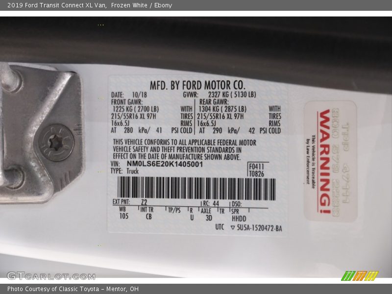 Frozen White / Ebony 2019 Ford Transit Connect XL Van