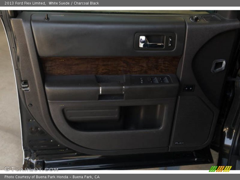 White Suede / Charcoal Black 2013 Ford Flex Limited