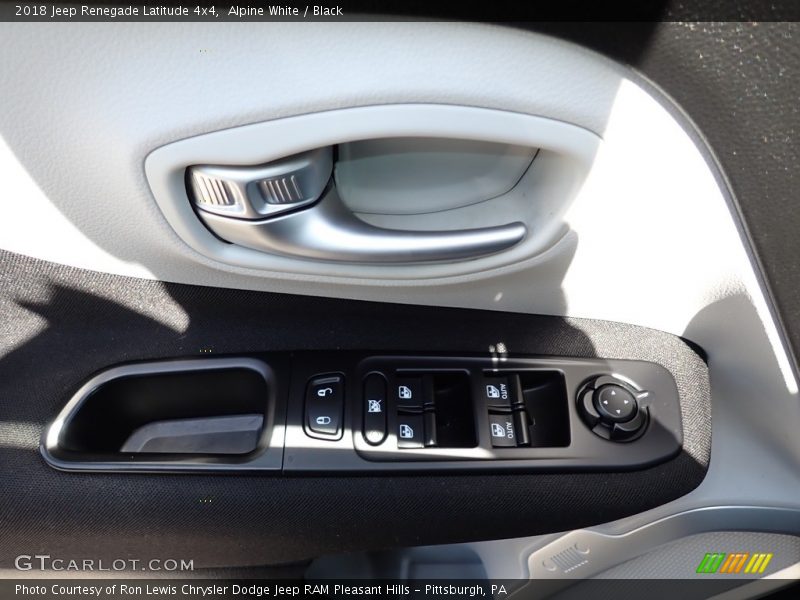 Alpine White / Black 2018 Jeep Renegade Latitude 4x4