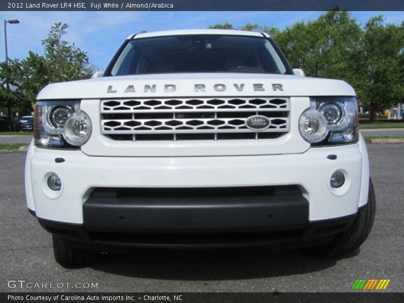 Fuji White / Almond/Arabica 2012 Land Rover LR4 HSE