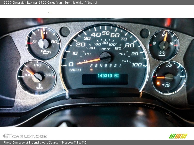 Summit White / Neutral 2009 Chevrolet Express 2500 Cargo Van