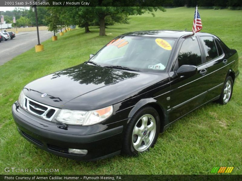 Black / Medium Gray 2001 Saab 9-5 SE Sedan