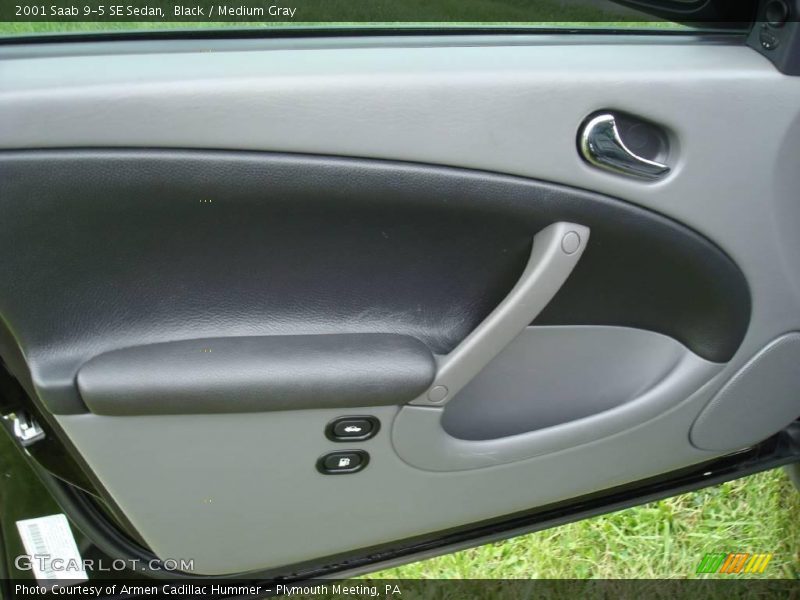 Black / Medium Gray 2001 Saab 9-5 SE Sedan