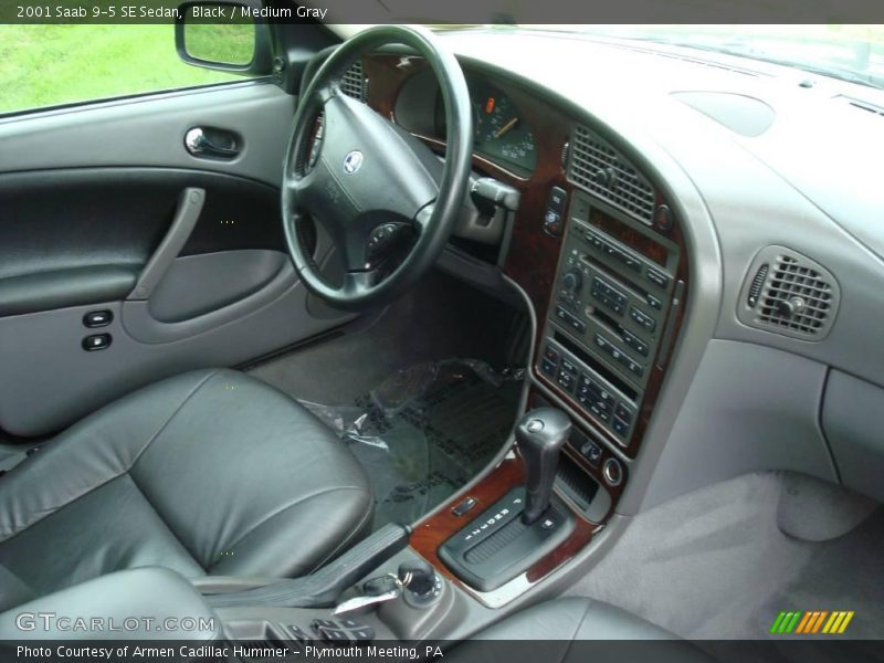 Black / Medium Gray 2001 Saab 9-5 SE Sedan