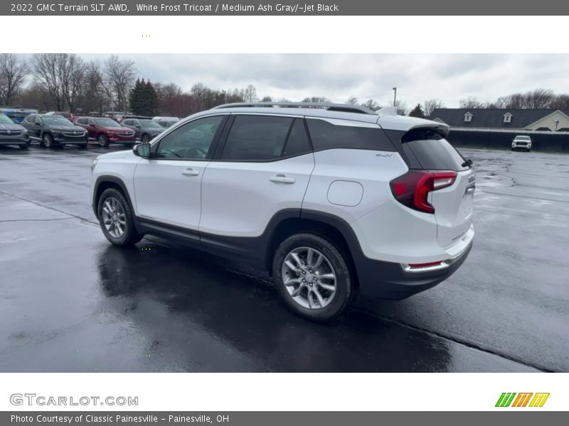 White Frost Tricoat / Medium Ash Gray/­Jet Black 2022 GMC Terrain SLT AWD