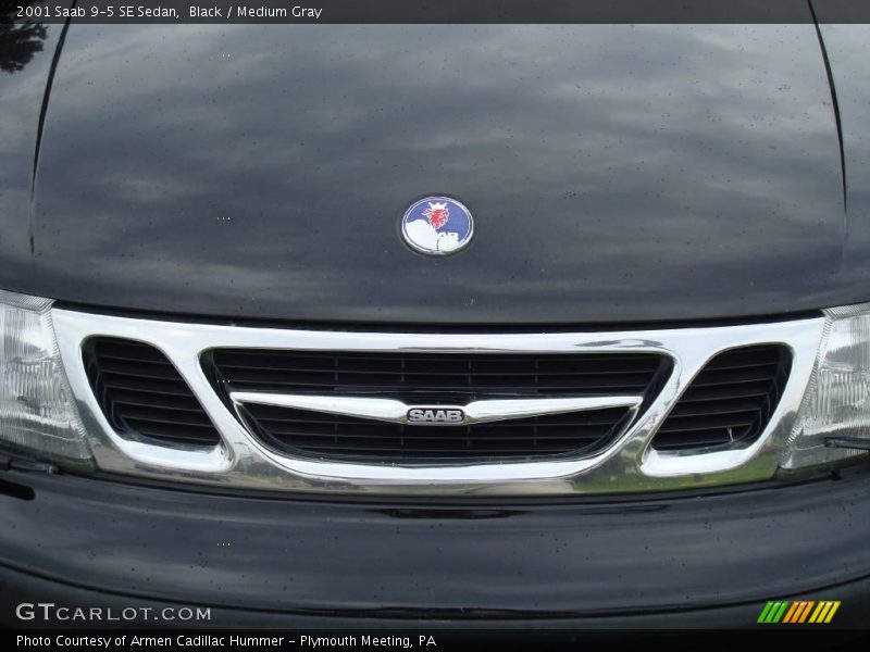 Black / Medium Gray 2001 Saab 9-5 SE Sedan