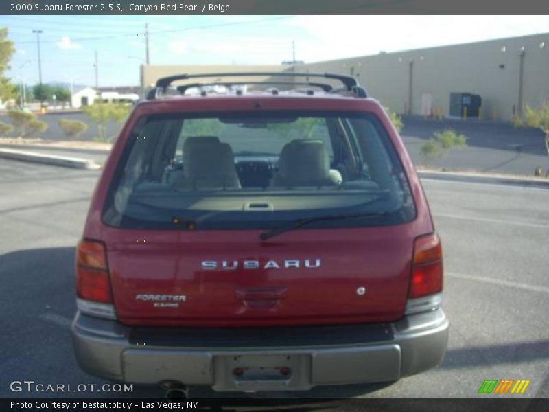 Canyon Red Pearl / Beige 2000 Subaru Forester 2.5 S