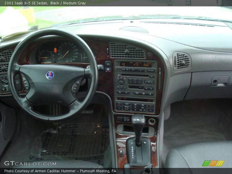 Black / Medium Gray 2001 Saab 9-5 SE Sedan