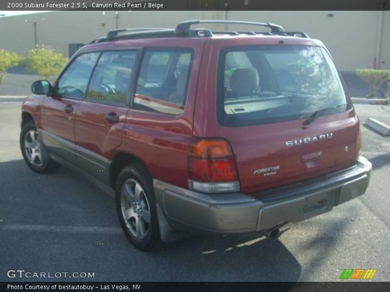 Canyon Red Pearl / Beige 2000 Subaru Forester 2.5 S