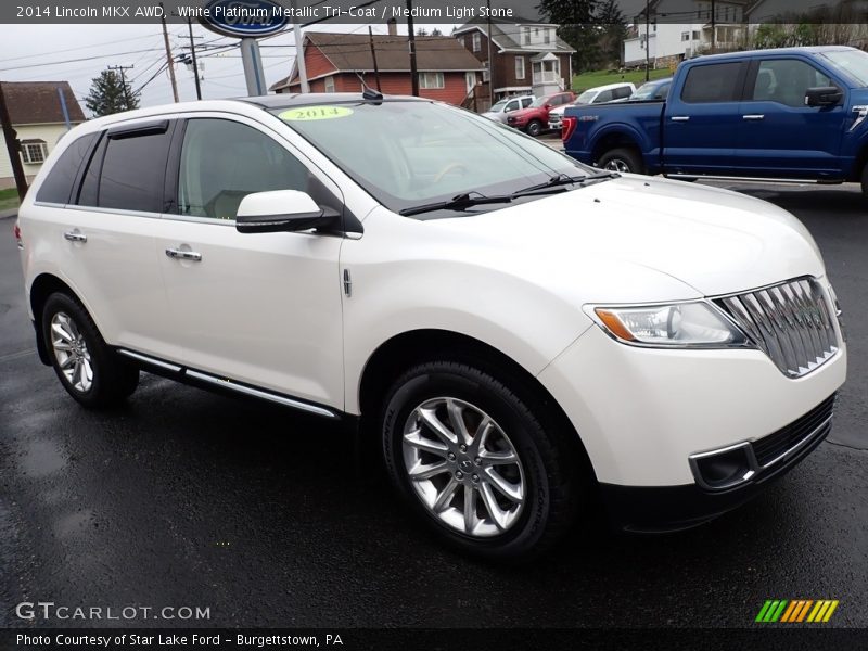 Front 3/4 View of 2014 MKX AWD