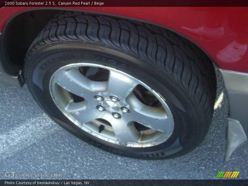 Canyon Red Pearl / Beige 2000 Subaru Forester 2.5 S