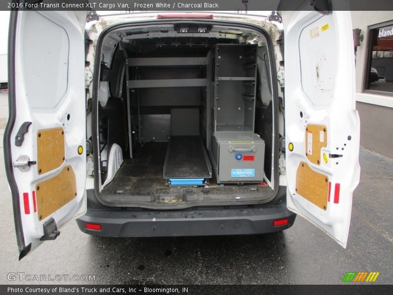 Frozen White / Charcoal Black 2016 Ford Transit Connect XLT Cargo Van