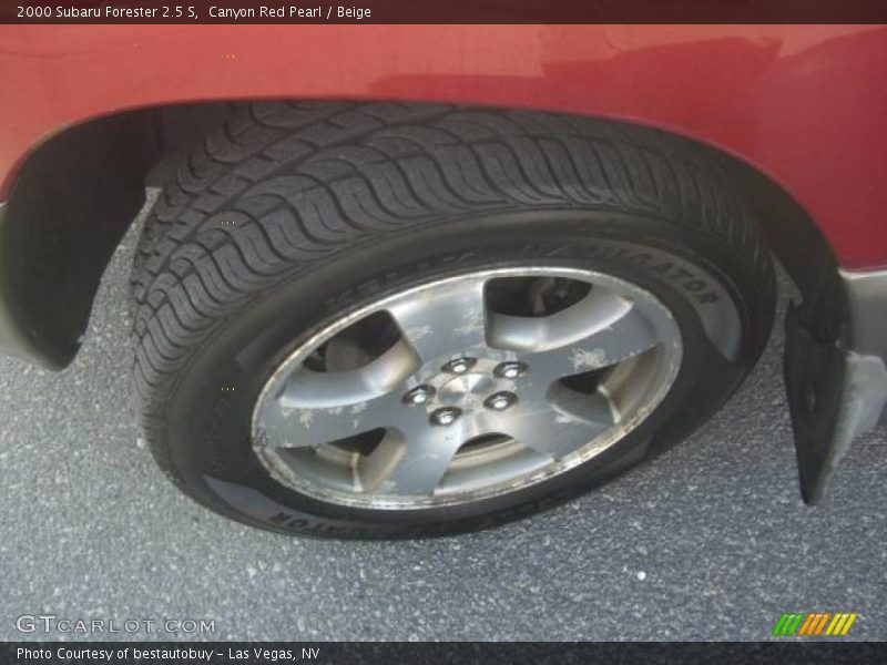 Canyon Red Pearl / Beige 2000 Subaru Forester 2.5 S
