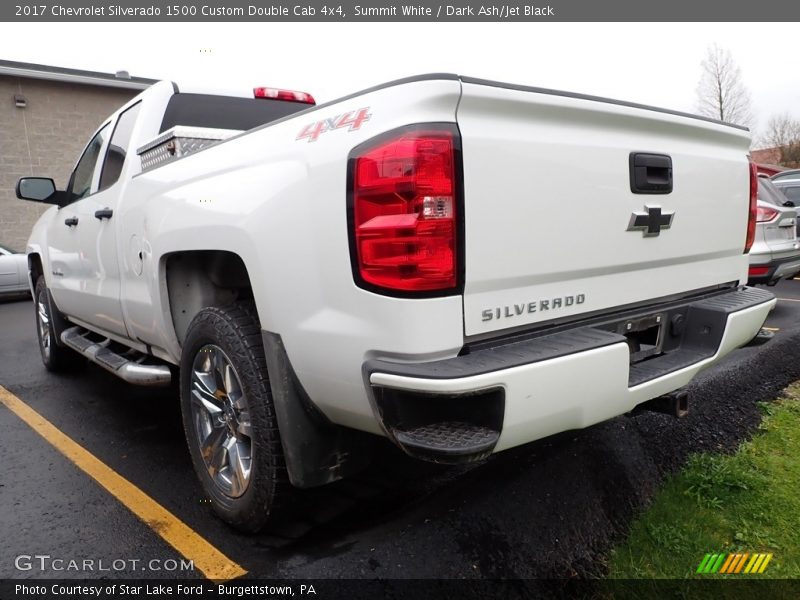 Summit White / Dark Ash/Jet Black 2017 Chevrolet Silverado 1500 Custom Double Cab 4x4