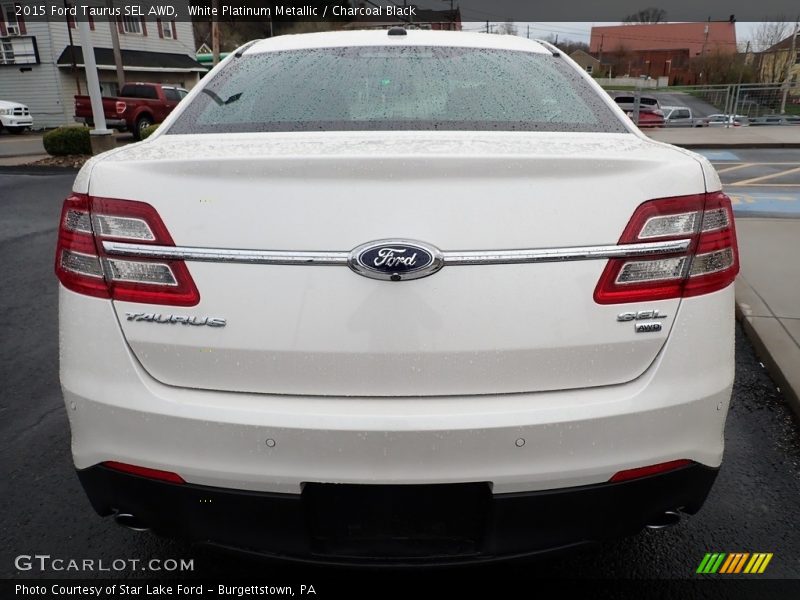  2015 Taurus SEL AWD White Platinum Metallic