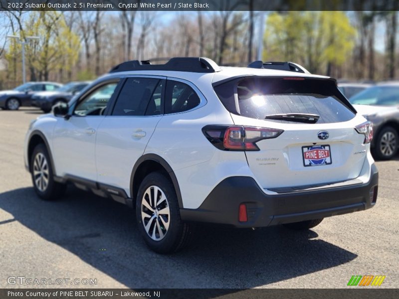 Crystal White Pearl / Slate Black 2022 Subaru Outback 2.5i Premium
