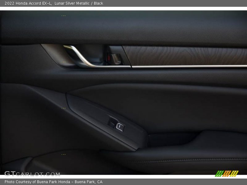 Lunar Silver Metallic / Black 2022 Honda Accord EX-L