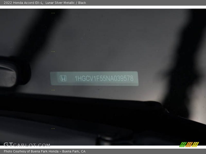 Lunar Silver Metallic / Black 2022 Honda Accord EX-L