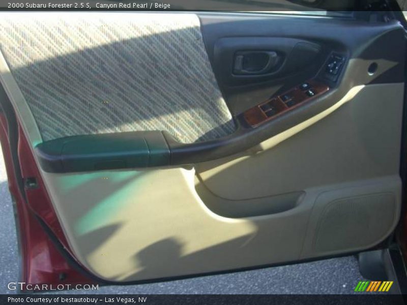 Canyon Red Pearl / Beige 2000 Subaru Forester 2.5 S