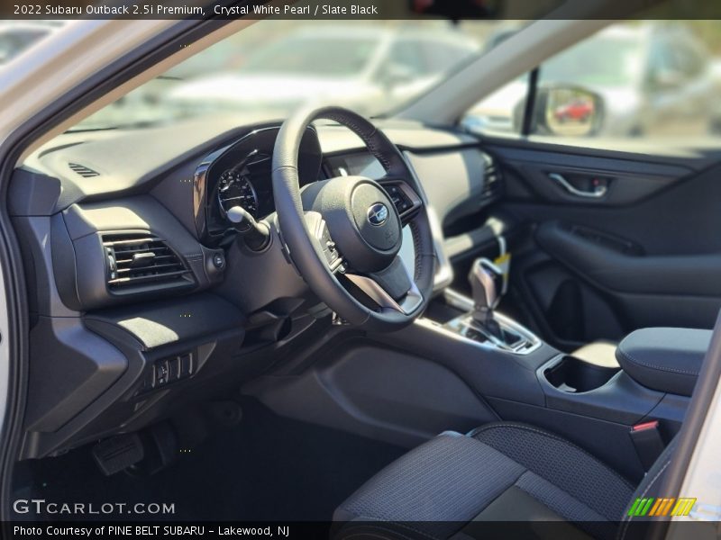 Crystal White Pearl / Slate Black 2022 Subaru Outback 2.5i Premium