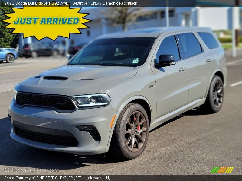 Front 3/4 View of 2021 Durango SRT 392 AWD