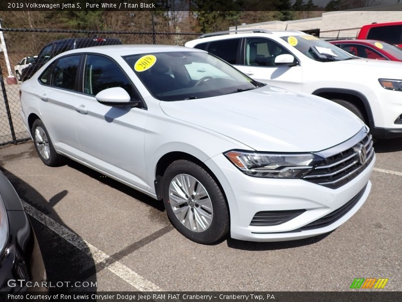 Pure White / Titan Black 2019 Volkswagen Jetta S
