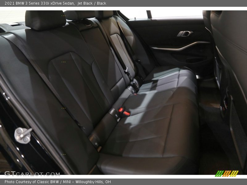 Jet Black / Black 2021 BMW 3 Series 330i xDrive Sedan