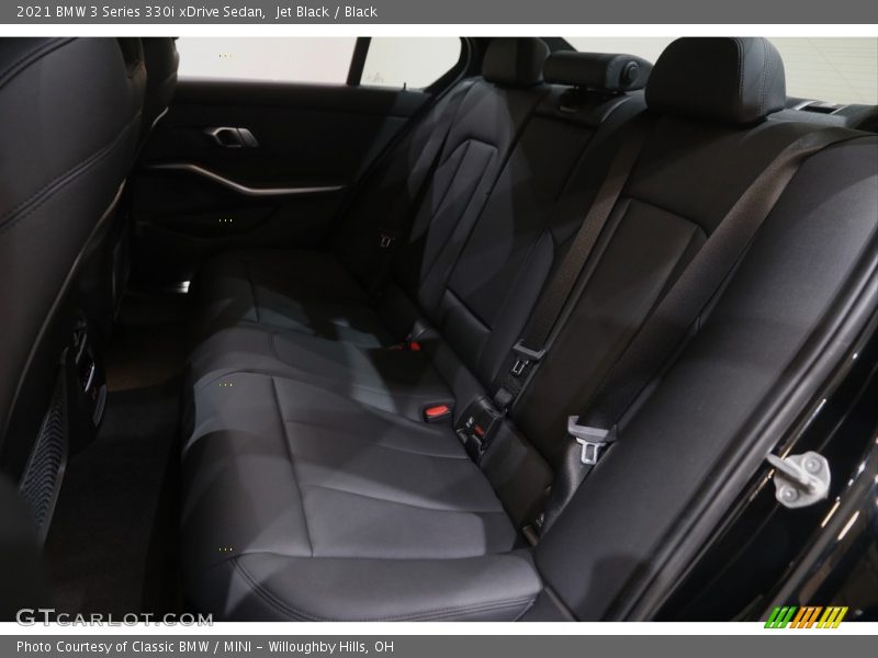 Jet Black / Black 2021 BMW 3 Series 330i xDrive Sedan